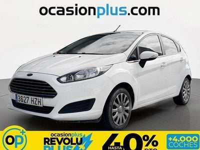 Usado Ford Fiesta Trend 60 CV (44 kW) 2014 Blanco Utilitario
