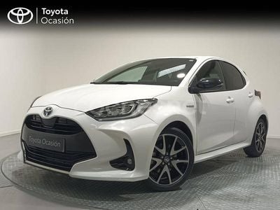 Usado Toyota Yaris Hybrid Style 116 CV (85 kW) 2021 Blanco Berlina