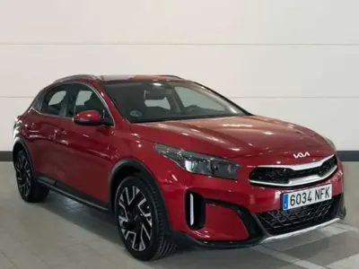 Nuevo Kia XCeed 140 CV (102 kW) 2025 Rojo SUV
