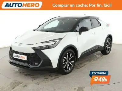 Käytetty Toyota C-HR Advance 223 HP (164 kW) 2025 Valkoinen Katumaasturi