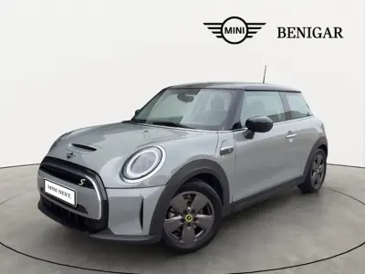 Usado Mini Cooper SE 135 kW (184 CV) 2022 Gris Utilitario