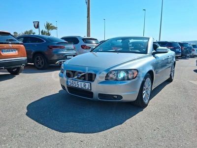Käytetty Volvo C70 Momentum 180 HP (132 kW) 2009 Harmaa Avoauto