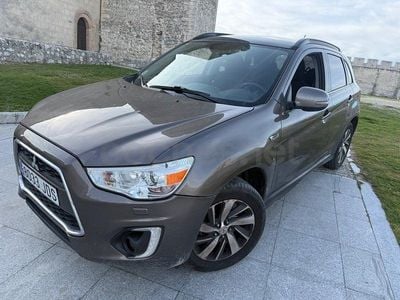 Usado Mitsubishi ASX Motion 114 CV (83 kW) 2015 Gris / plata SUV