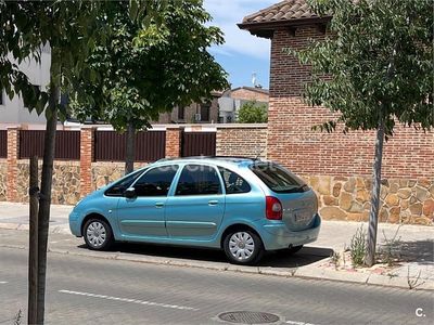 Azul Usado 2004 Citroën Xsara Picasso Exclusive Monovolumen | 3300 € (Un poco caro)