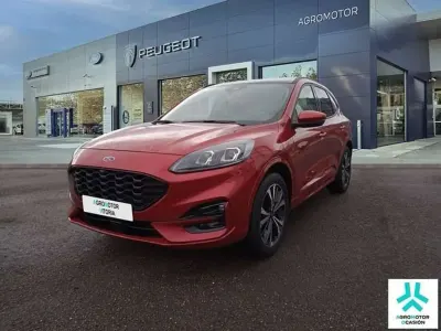 Używany Ford Kuga ST-Line 224 KM (164 kW) 2022 Czerwony SUV