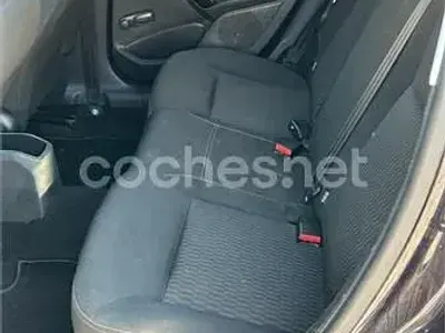 Usado Peugeot 208 Access 82 CV (60 kW) 2015 Azul Utilitario