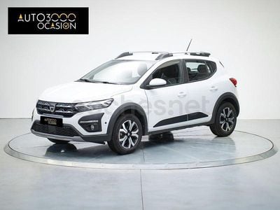 Usado Dacia Sandero Comfort 91 CV (66 kW) 2022 Blanco Berlina