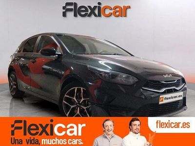 Gris Usado 2023 Kia Ceed Utilitario | 19.490 € (Precio justo)