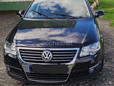 Usado VW Passat Highline 140 CV (102 kW) 2006 Negro Berlina