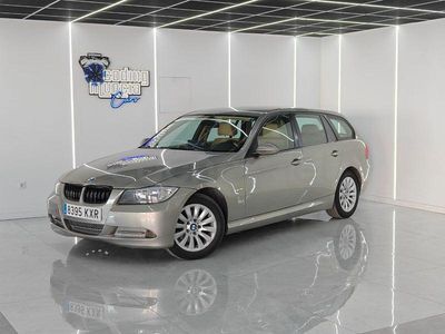 Usado BMW 318 143 CV (105 kW) 2009 Beige Familiar