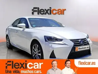 Usado Lexus IS300h Executive Line 223 CV (164 kW) 2019 Blanco Berlina
