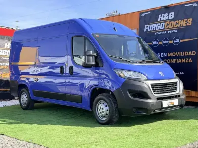 Usado Peugeot Boxer S 140 CV (102 kW) 2021 Azul Van