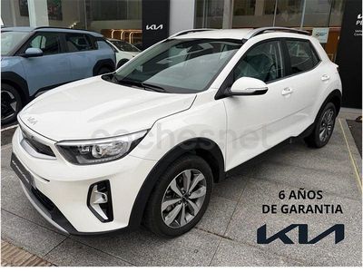Usado Kia Stonic 100 CV (73 kW) 2025 Blanco SUV