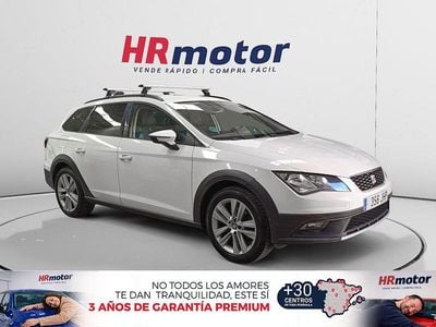 Usado Seat Leon Xperience 125 CV (91 kW) 2015 Blanco Familiar
