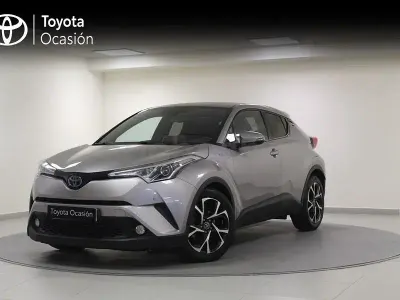 Usado Toyota C-HR Advance 122 CV (89 kW) 2019 Gris / plata SUV