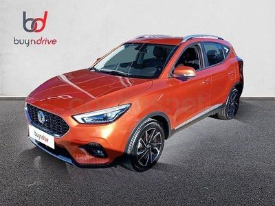 Usado MG ZS Luxury 106 CV (77 kW) 2022 Naranja Berlina