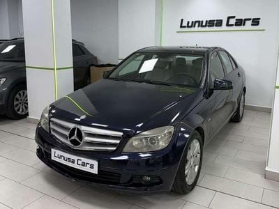 Usado Mercedes C200 Elegance 136 CV (100 kW) 2010 Azul Berlina