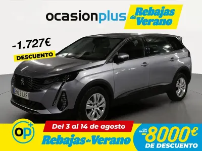 Usado Peugeot 5008 Active 130 CV (95 kW) 2021 Gris SUV
