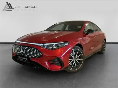 Nuevo Mercedes CLA 250+ 200 kW (272 CV) 2026 Rojo Berlina