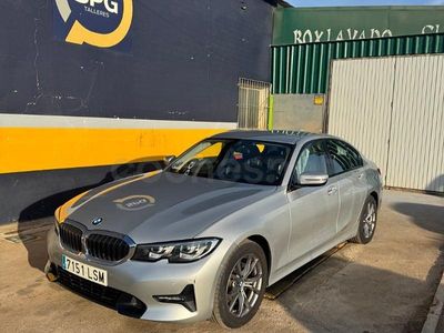 Usado BMW 318 150 CV (110 kW) 2021 Gris / plata Berlina