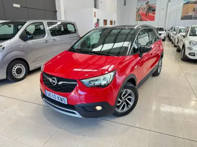 Usado Opel Crossland X Innovation 130 CV (95 kW) 2018 Rojo SUV