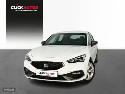 Usado Seat Leon FR 130 CV (95 kW) 2023 Blanco Berlina