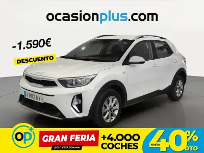 Usado Kia Stonic 79 CV (58 kW) 2025 Blanco SUV