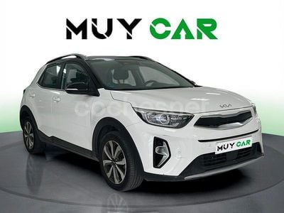 Blanco Usado 2021 Kia Stonic SUV | 15.490 € (Buen precio)