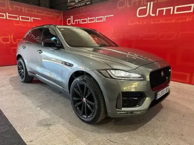 Usado Jaguar F-Pace R-Sport 300 CV (220 kW) 2017 Gris / plata SUV