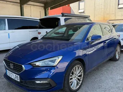 Usado Seat Leon XCELLENCE 204 CV (150 kW) 2021 Azul Berlina