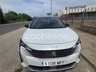 Usado Peugeot 5008 Allure 130 CV (95 kW) 2023 Blanco SUV