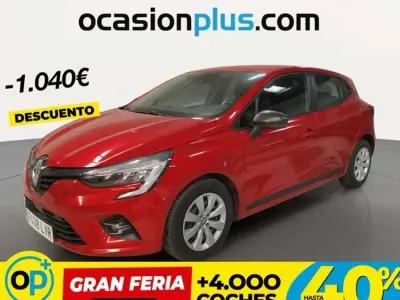 Usado Renault Clio Business 91 CV (66 kW) 2022 Rojo Utilitario