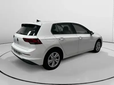 Occasion VW Golf VIII 116 ch (85 kW) 2022 Blanc Berline