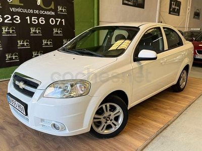 Usado Chevrolet Aveo LT 101 CV (74 kW) 2011 Blanco Berlina