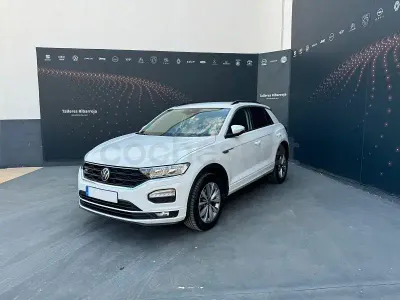 Usado VW T-Roc Advance 110 CV (80 kW) 2022 Blanco SUV