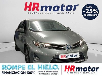 Usado Toyota Auris Hybrid 136 CV (100 kW) 2015 Gris Berlina