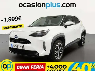 Usado Toyota Yaris Cross Style 116 CV (85 kW) 2022 Blanco SUV