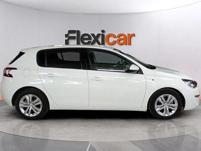 Usado Peugeot 308 Active 99 HP (72 kW) 2017 Branco Sedan