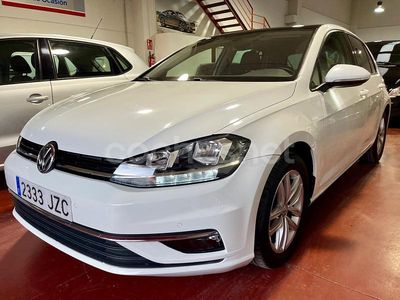 Blanco Usado 2017 VW Golf Advance Berlina | 14.999 € (Precio justo)