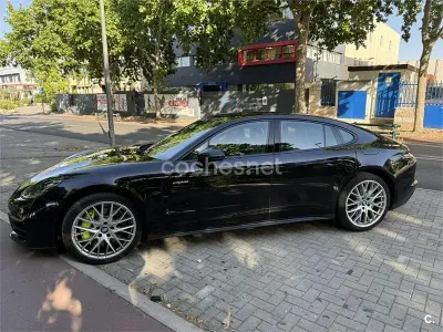 Usado Porsche Panamera 4 Executive 462 CV (339 kW) 2021 Negro Utilitario