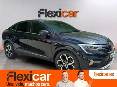 Usado Renault Arkana Intens 140 CV (102 kW) 2021 Negro SUV