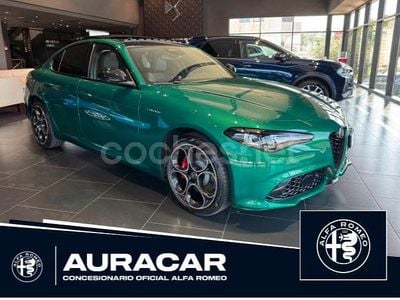 Blanco Nuevo 2025 Alfa Romeo Giulia Veloce Berlina | 52.765 € (Precio justo)