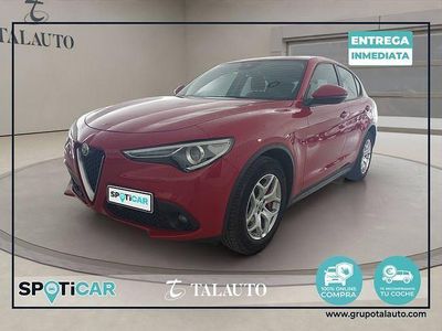 Usado Alfa Romeo Stelvio Sprint 190 CV (139 kW) 2022 Rojo SUV