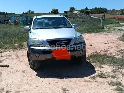 Usado Kia Sorento EX 140 CV (102 kW) 2004 Gris / plata SUV