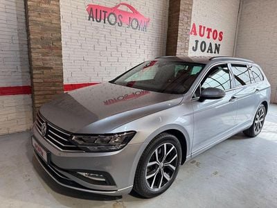Usado VW Passat Executive 150 CV (110 kW) 2021 Gris Berlina