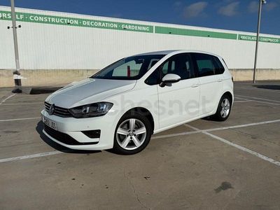 Usado VW Golf Sportsvan Advance 110 CV (80 kW) 2015 Blanco Monovolumen
