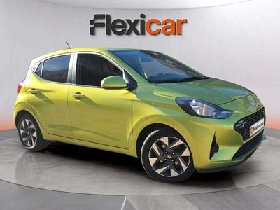 Usado Hyundai i10 67 CV (49 kW) 2024 Verde Utilitario