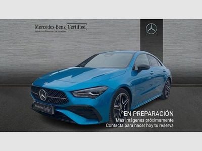 Azul híper (metalizado) Usado 2025 Mercedes CLA220 AMG line Berlina | 42.990 € (Precio justo)