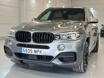 Usado BMW X5 Comfort Edition 381 CV (280 kW) 2015 Gris / plata SUV