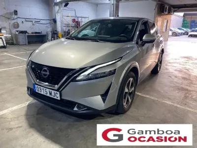 Usado Nissan Qashqai N-Connecta 190 CV (139 kW) 2023 Plata SUV